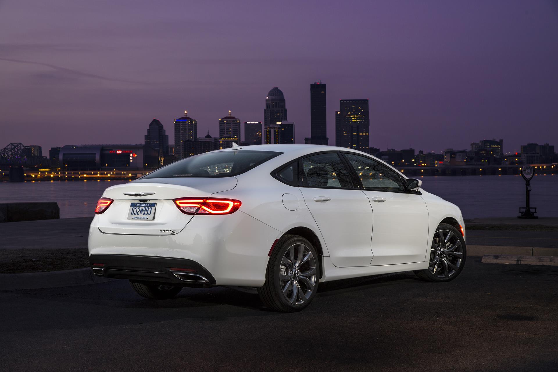 2017 Chrysler 200