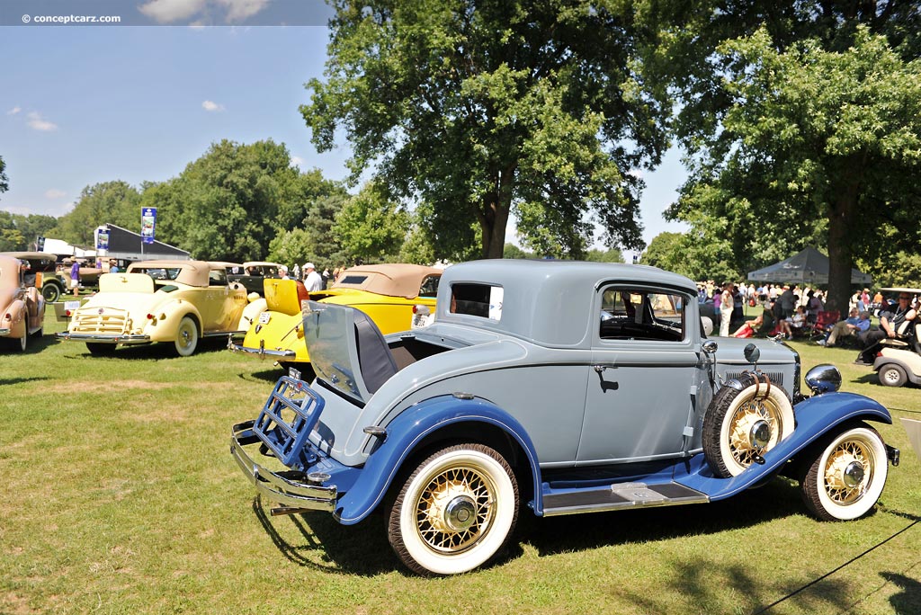 1932 Chrysler Series CI