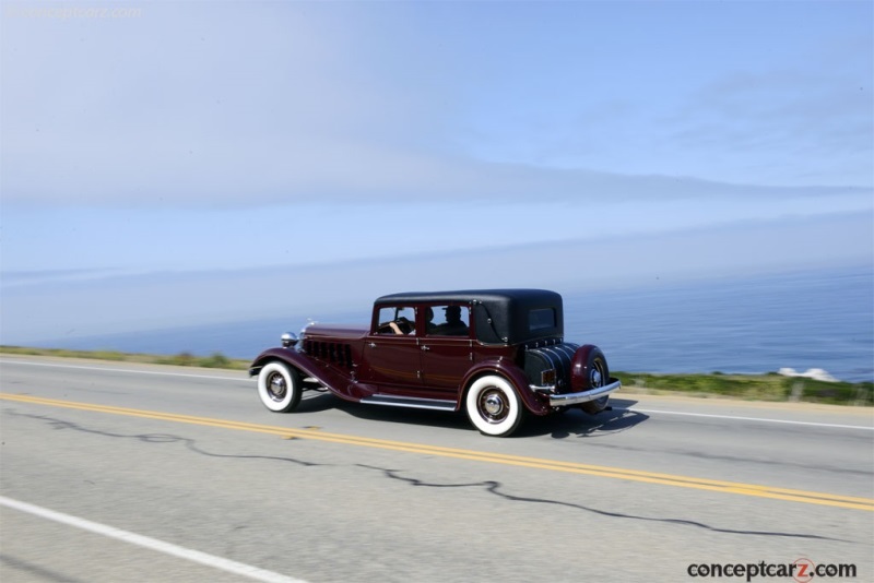 1933 Chrysler CL Custom Imperial