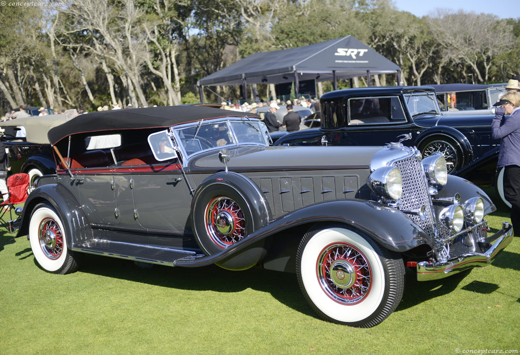 1933 Chrysler CL Custom Imperial