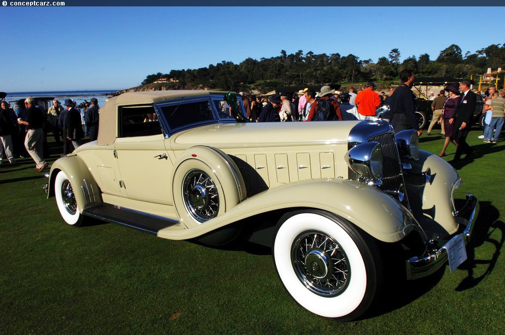 1933 Chrysler CL Custom Imperial