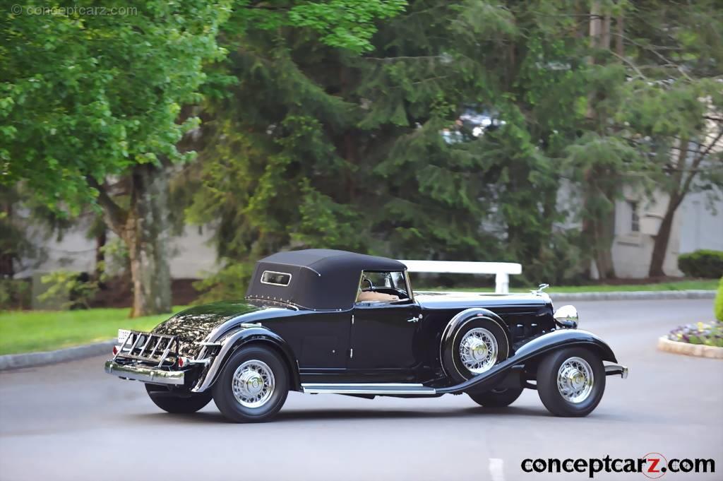 1933 Chrysler CL Custom Imperial