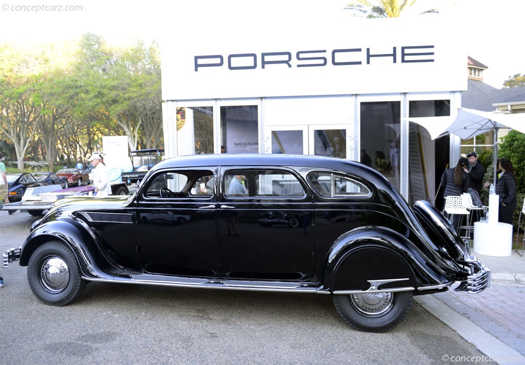 1935 Chrysler Custom Imerial Airlow Series CW