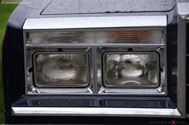 1984 Chrysler Fifth Avenue