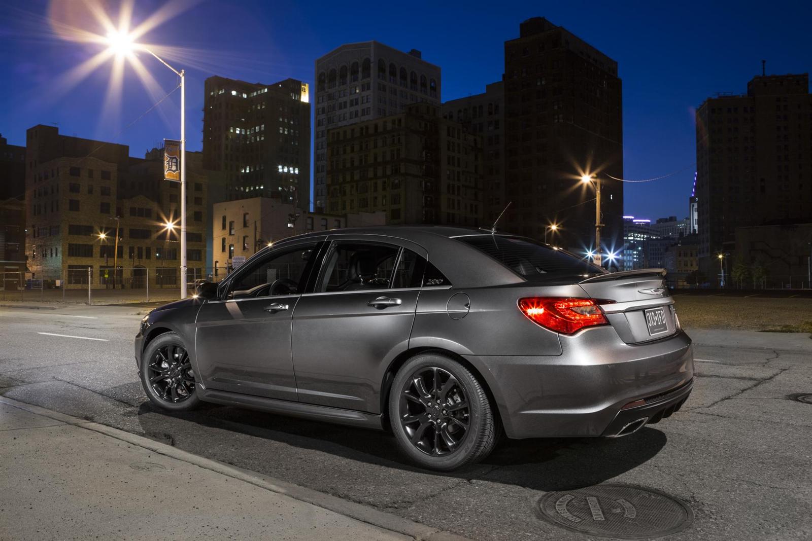 2013 Chrysler 200 S Special Edition