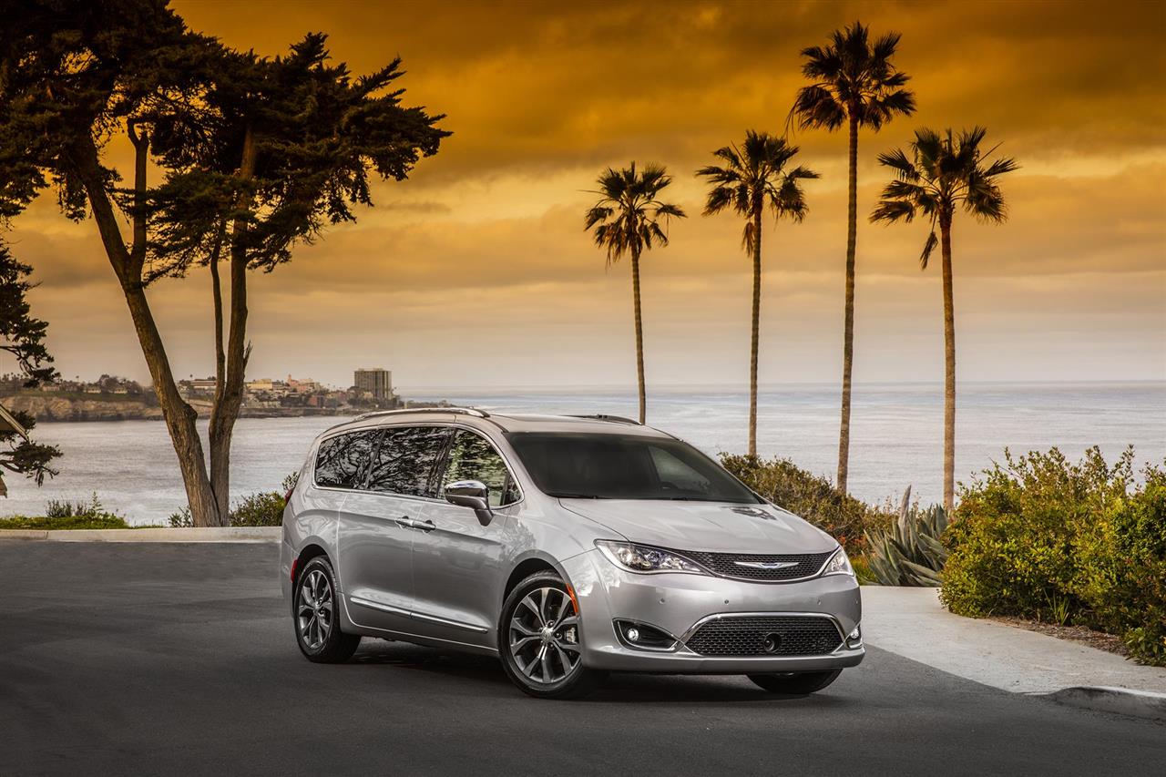 2017 Chrysler Pacifica Touring Plus