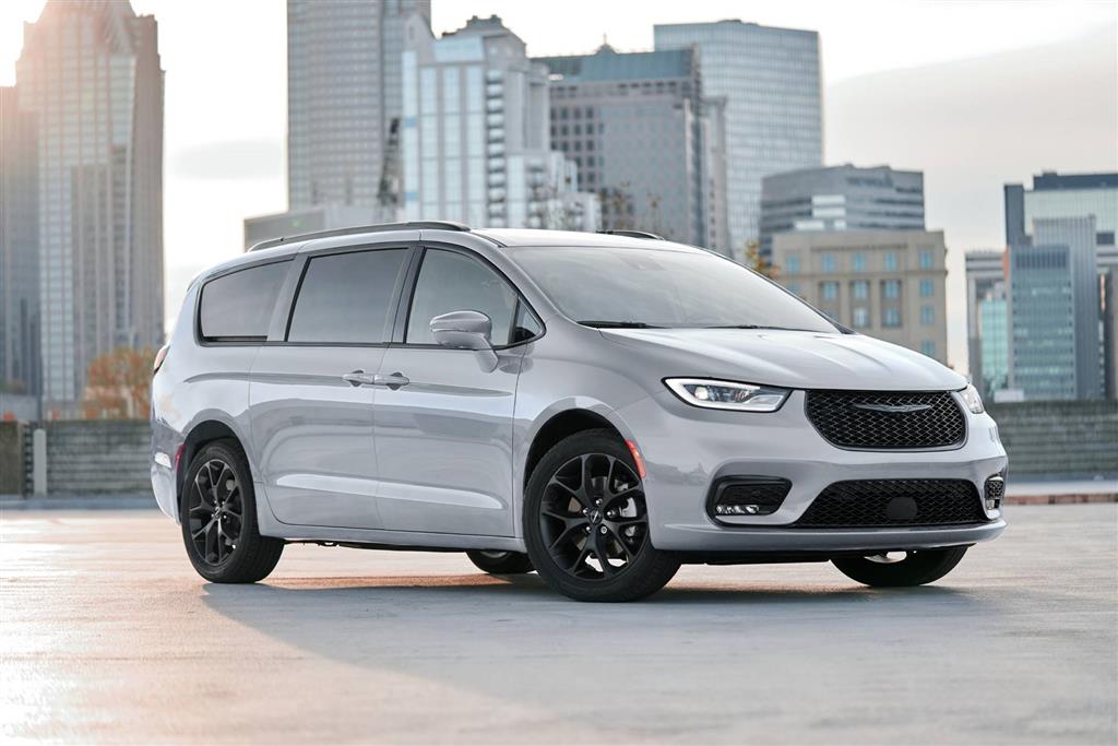 2023 Chrysler Pacifica News and Information