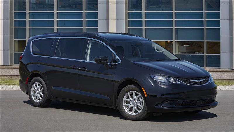 2021 Chrysler Voyager