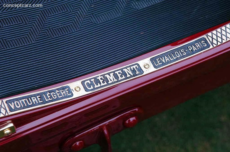 1903 Clement Rear Entry Tonneau