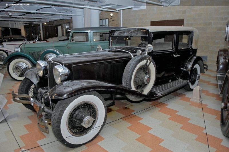 1929 Cord L-29 vehicle information