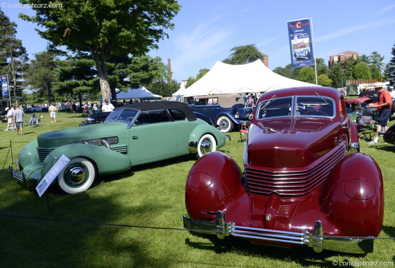 1936 Cord 810 vehicle information