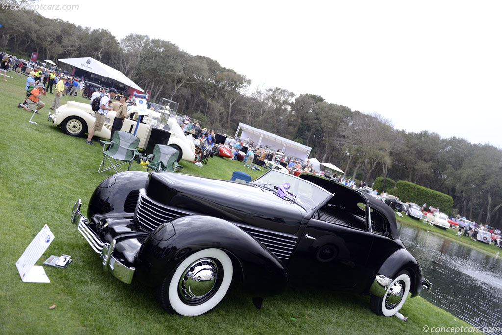 1936 Cord 810