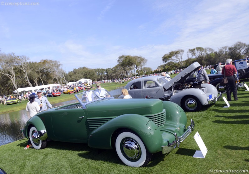 1937 Cord 812 vehicle information