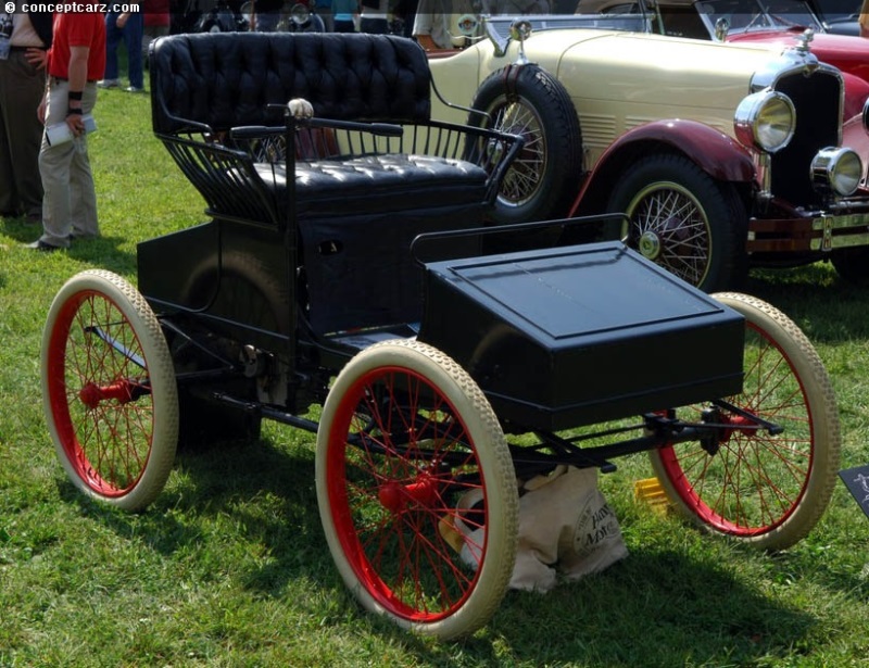 1902 Covert Runabout