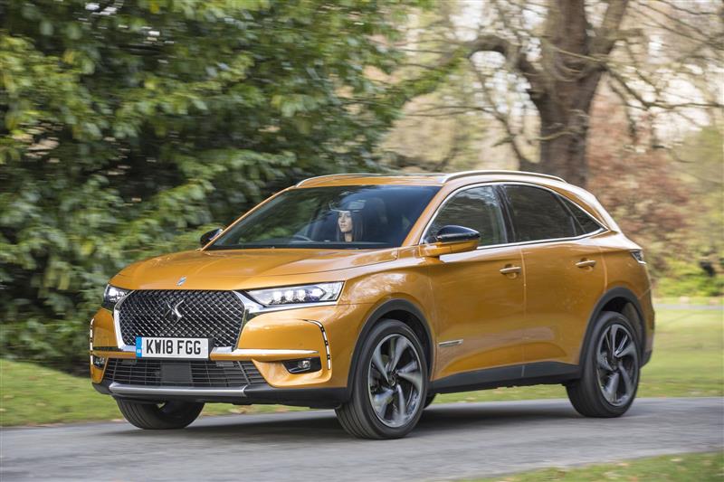 DS 7 CROSSBACK Club