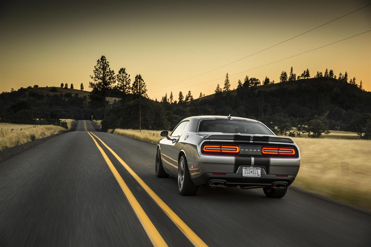 2016 Dodge Challenger SRT