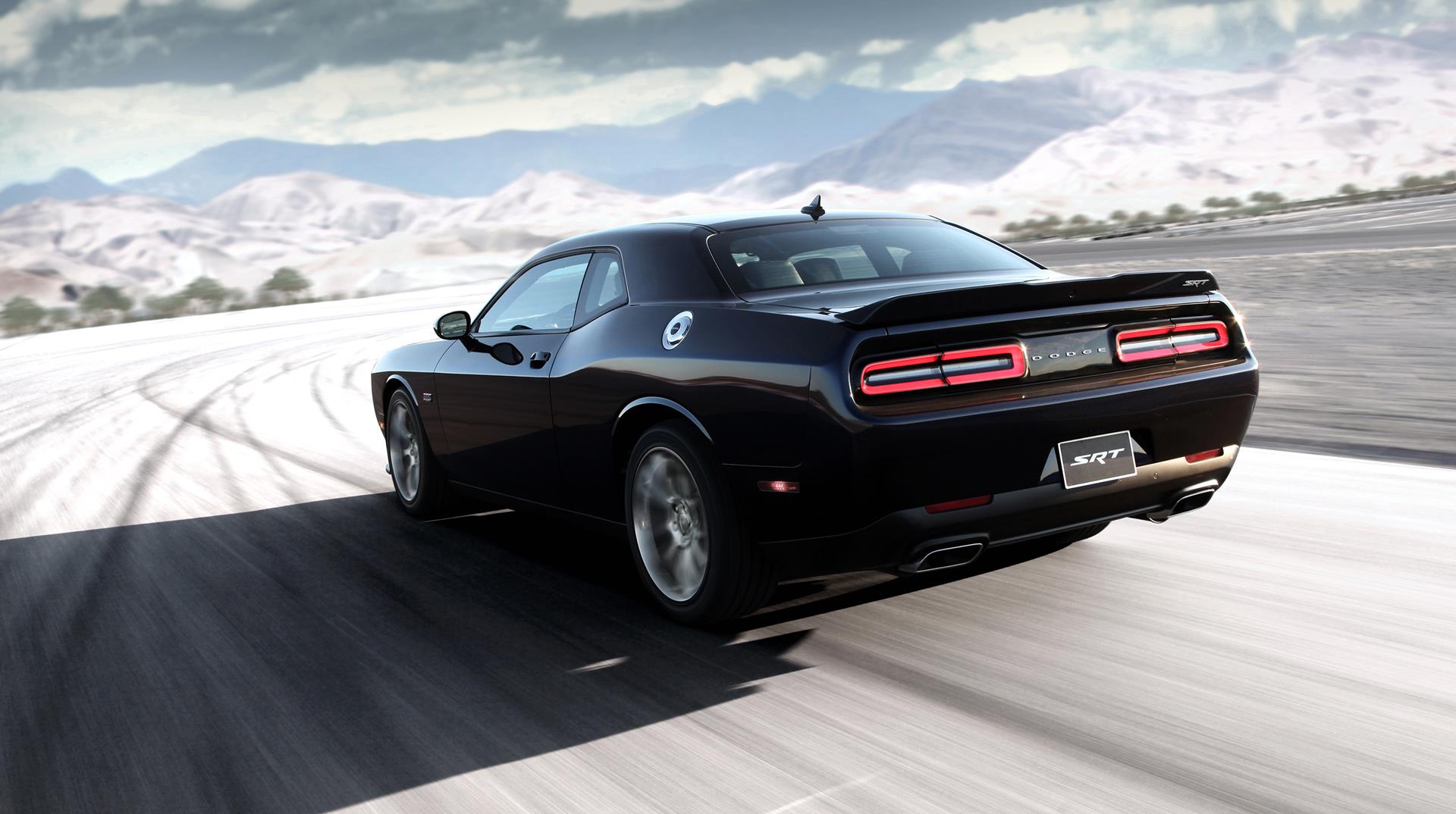 2016 Dodge Challenger SRT