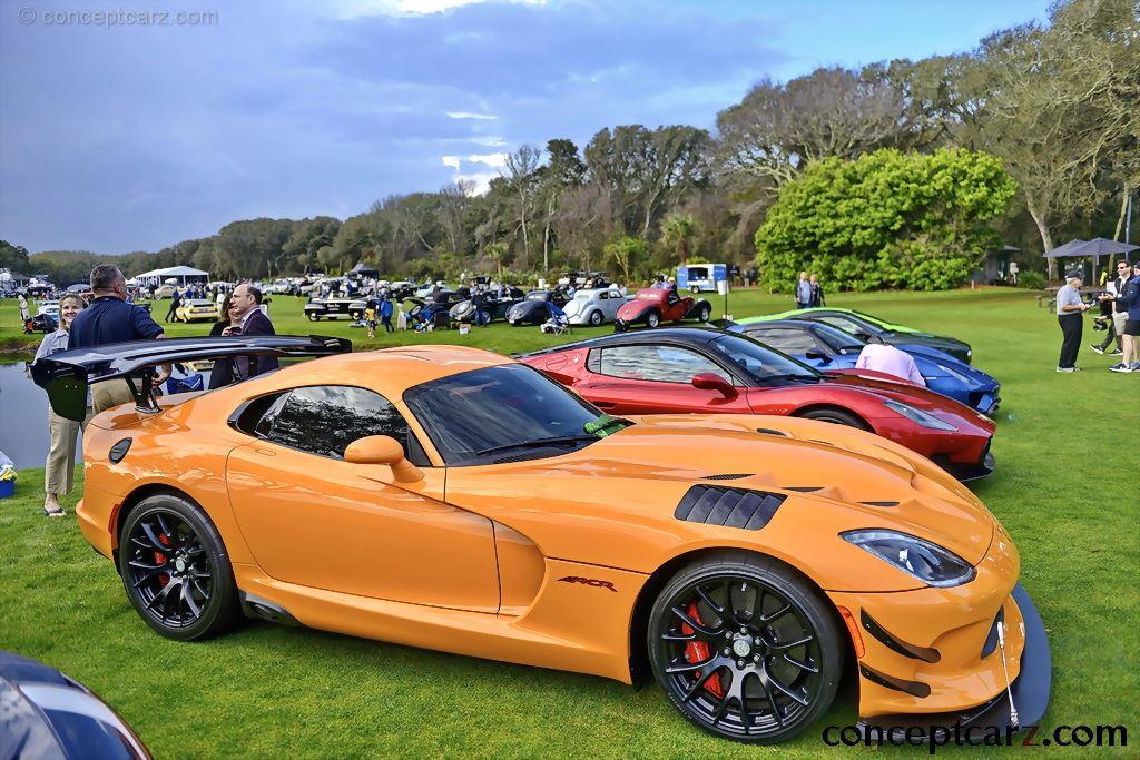 2017 Dodge Viper background image