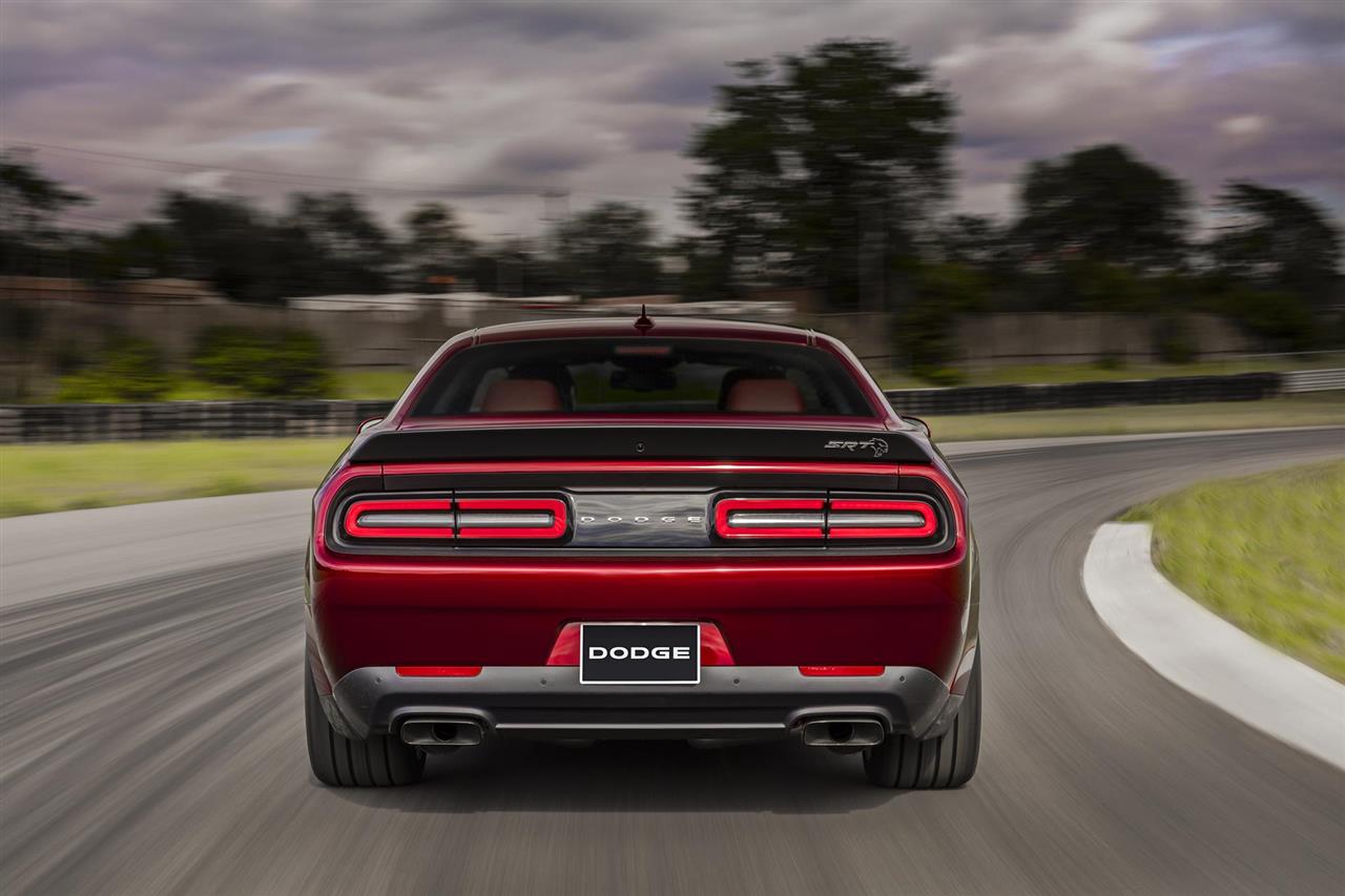 2017 Dodge Challenger SRT Hellcat Widebody