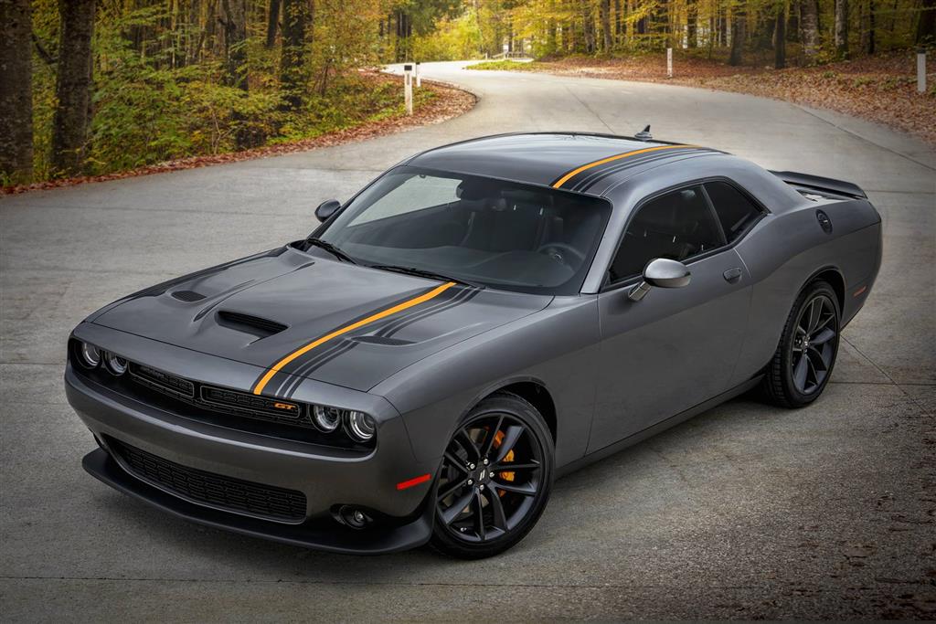 2022 Dodge Challenger GT RWD with HEMI Orange Appearance Package