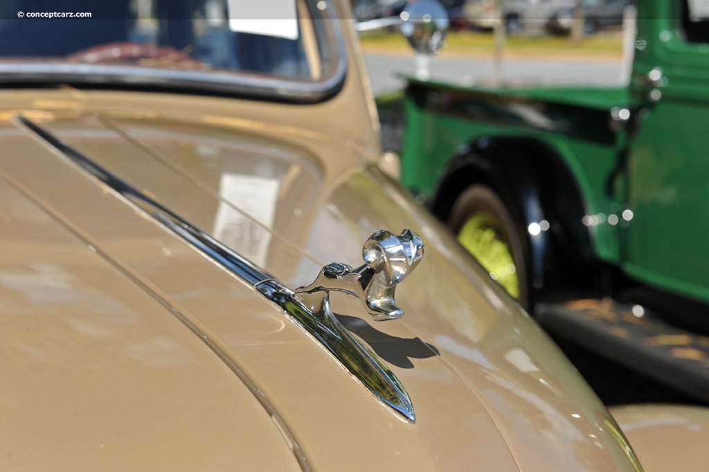 1937 Dodge Series D5