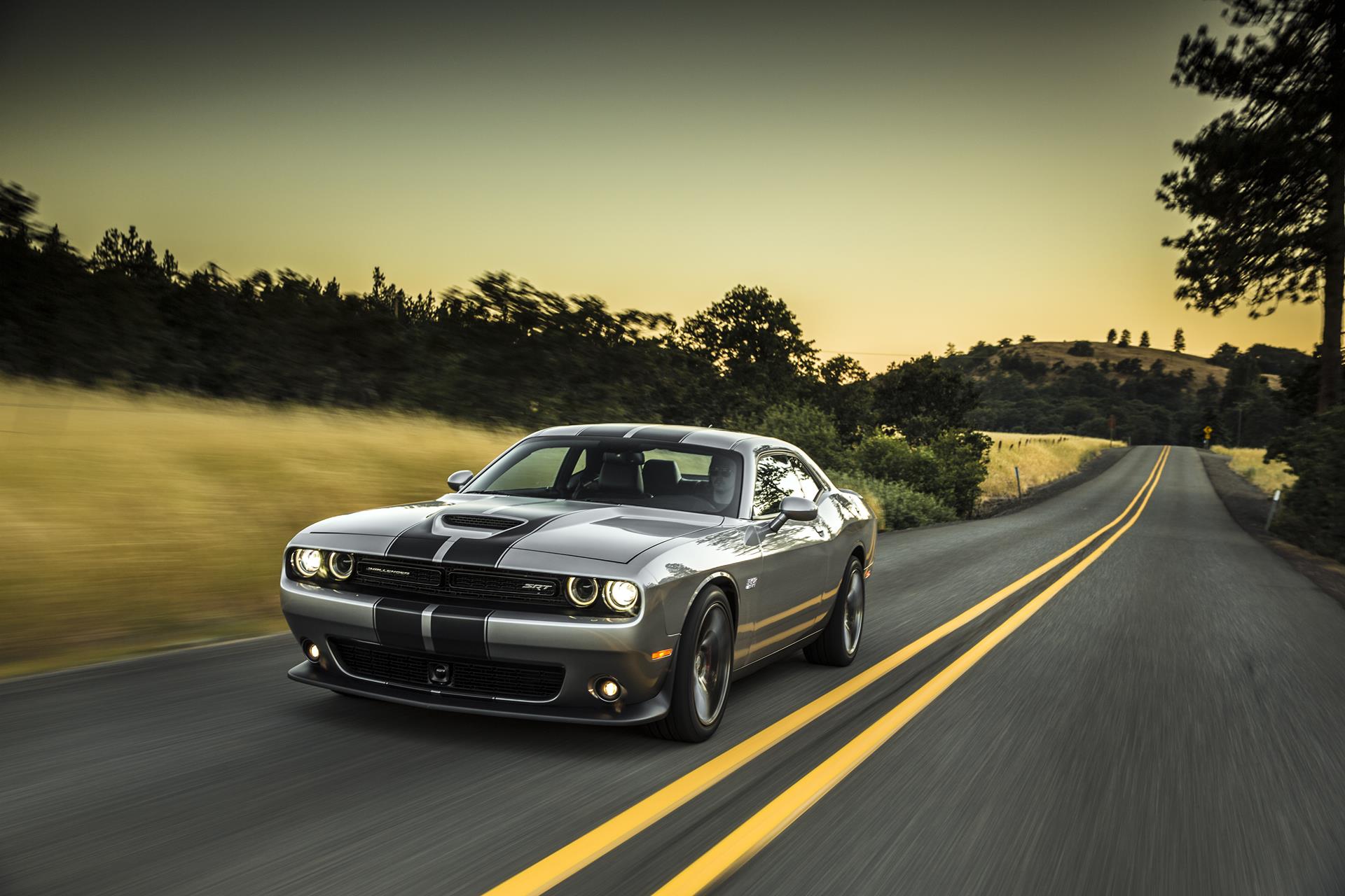 2015 Dodge Challenger SRT