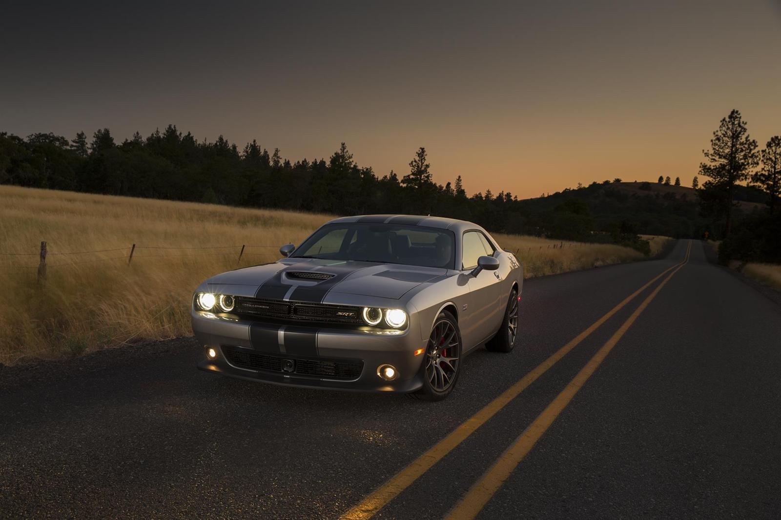 2015 Dodge Challenger SRT