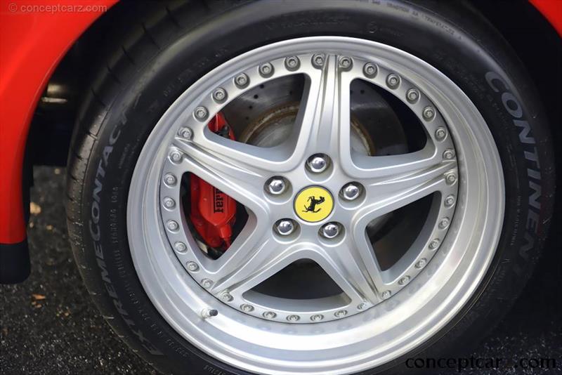 2000 Ferrari 550 Maranello vehicle information