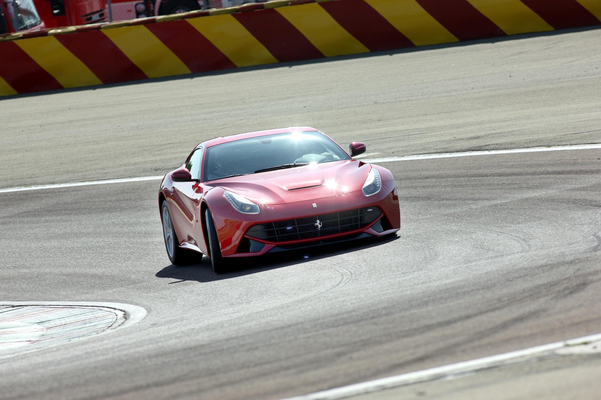 2013 Ferrari F12berlinetta