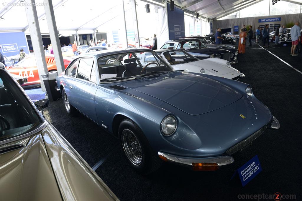 1969 Ferrari 365 GT 2+2 background image