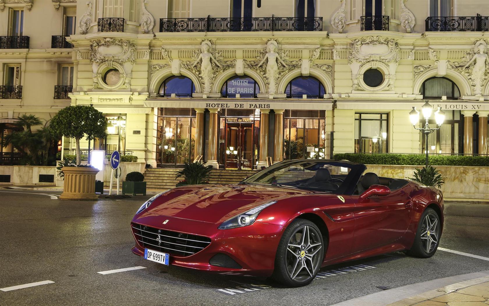 2015 Ferrari California T