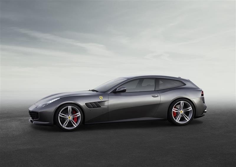 2019 Ferrari GTC4Lusso