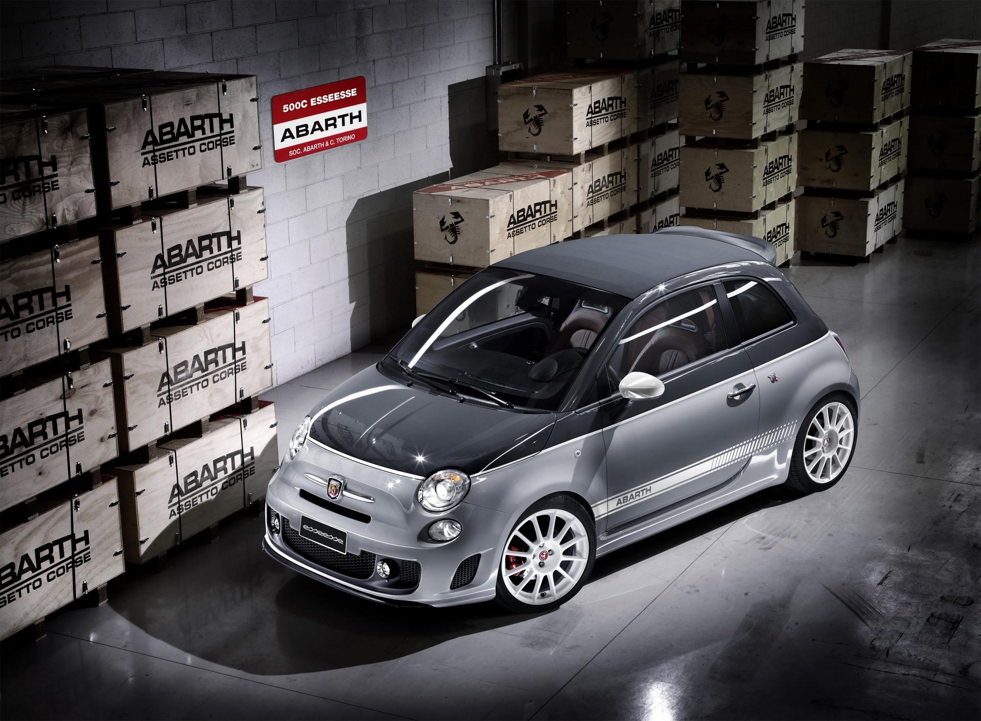 2011 Abarth 500C esseesse