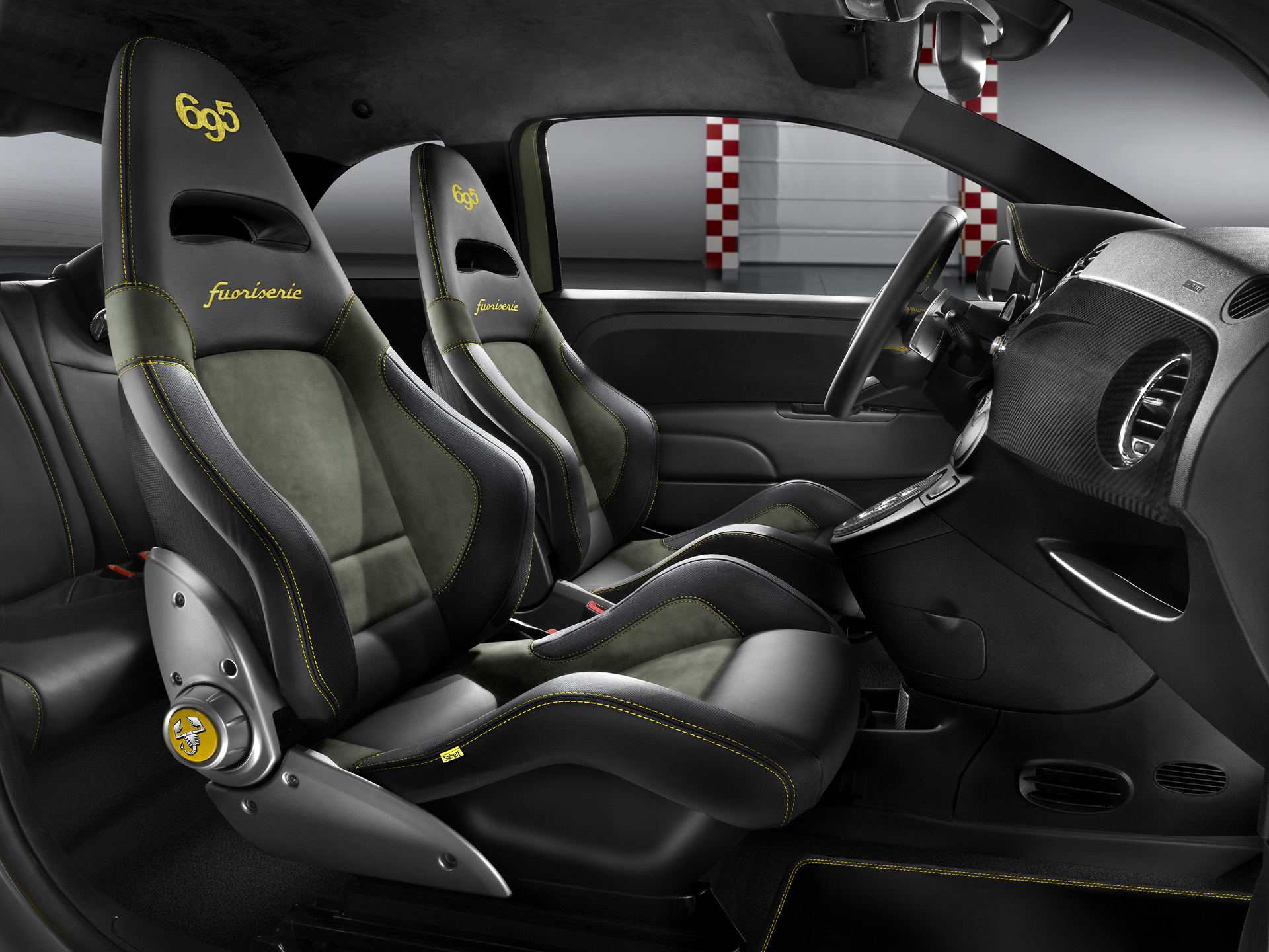 2013 Abarth 695 Fuori Serie