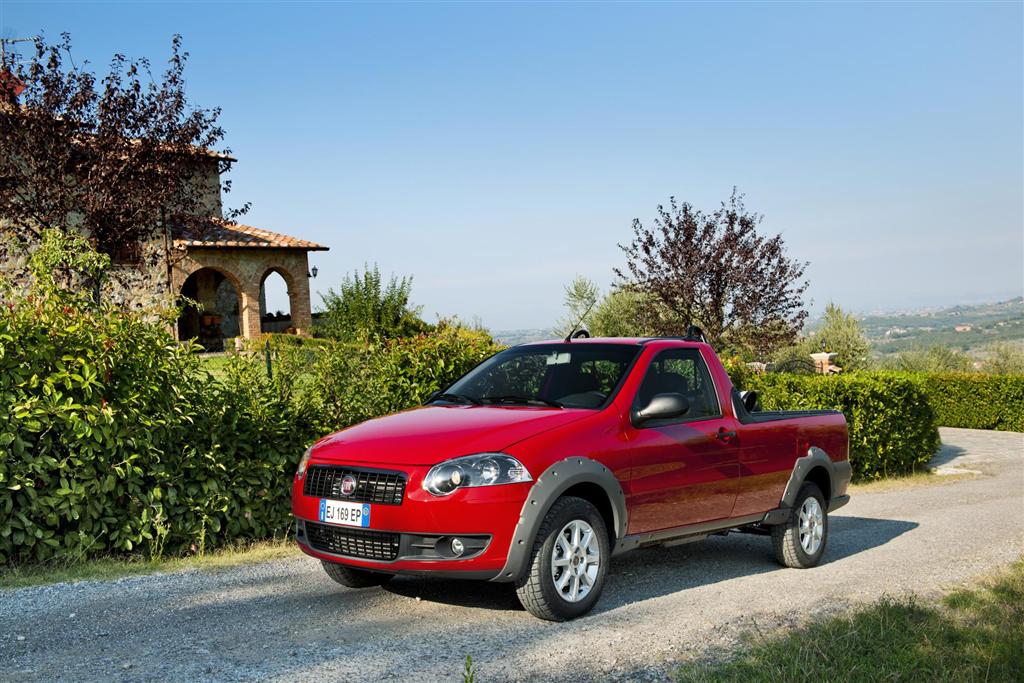 2013 Fiat Strada