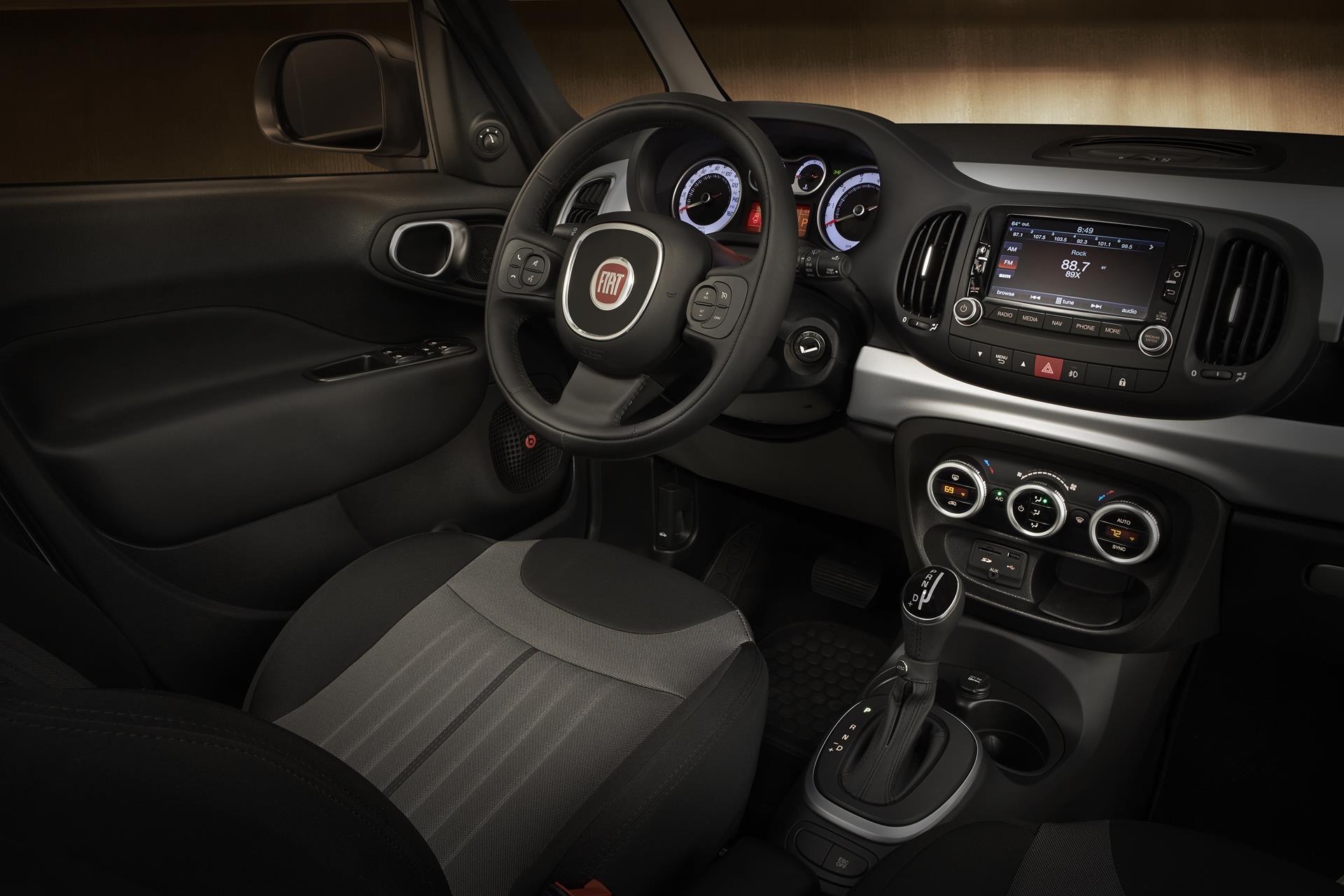 2015 Fiat 500L Urbana Trekking