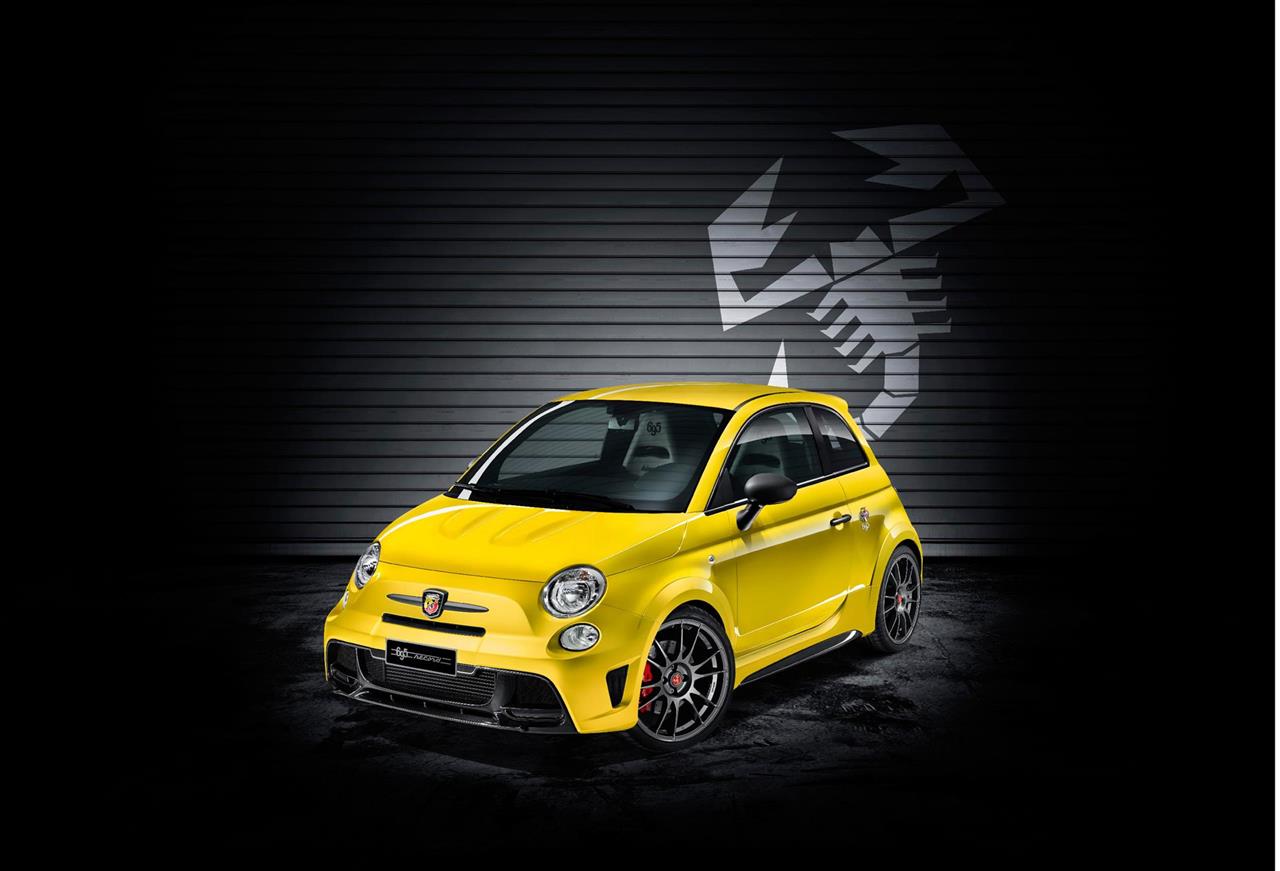 2016 Abarth 695 Biposto Record