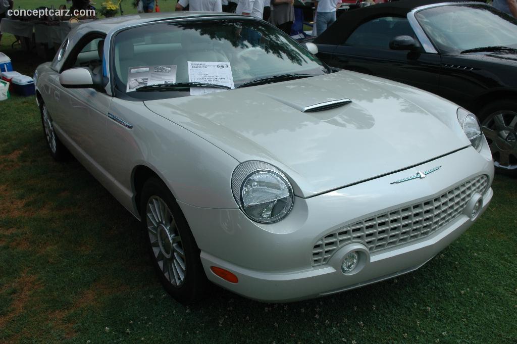 2005 Ford Thunderbird