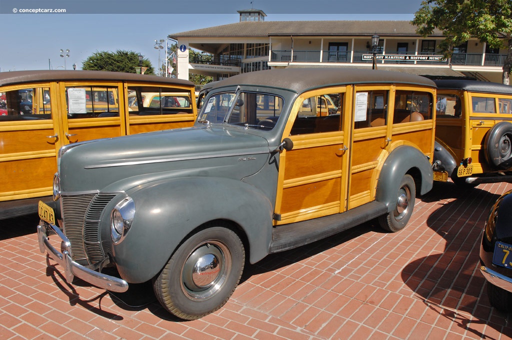 1940 Ford Deluxe