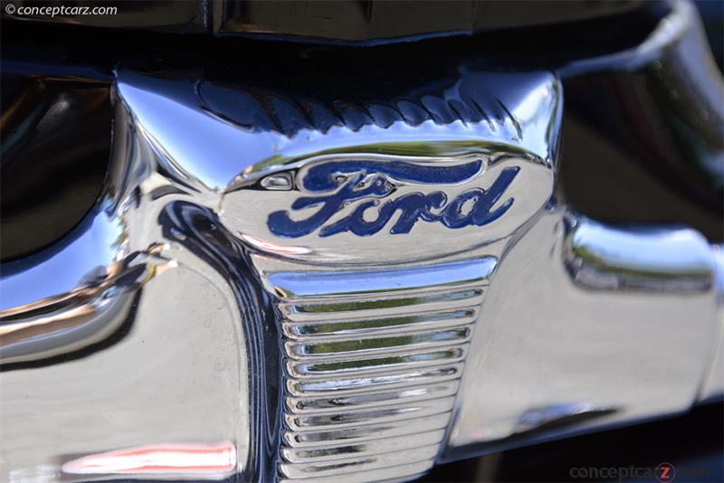 1947 Ford Super Deluxe