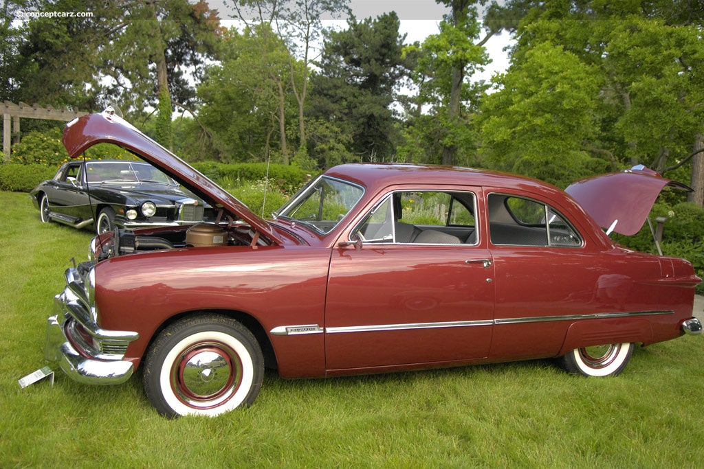 1950 Ford Custom Deluxe background image