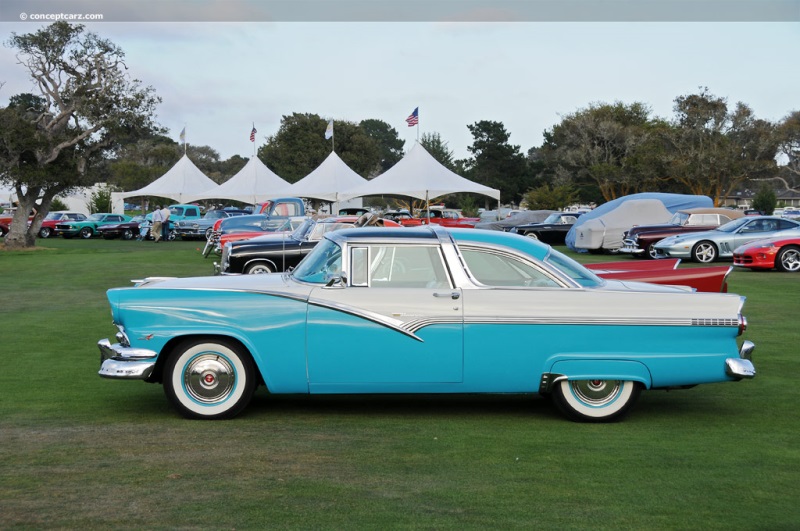 1956 Ford Fairlane vehicle information