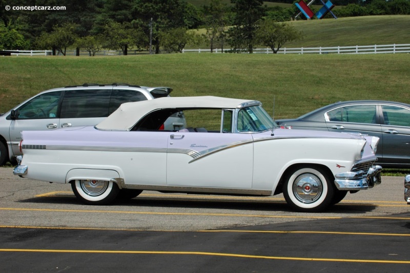 1956 Ford Fairlane