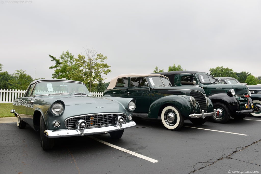 1956 Ford Thunderbird