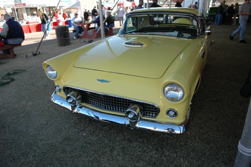 1956 Ford Thunderbird