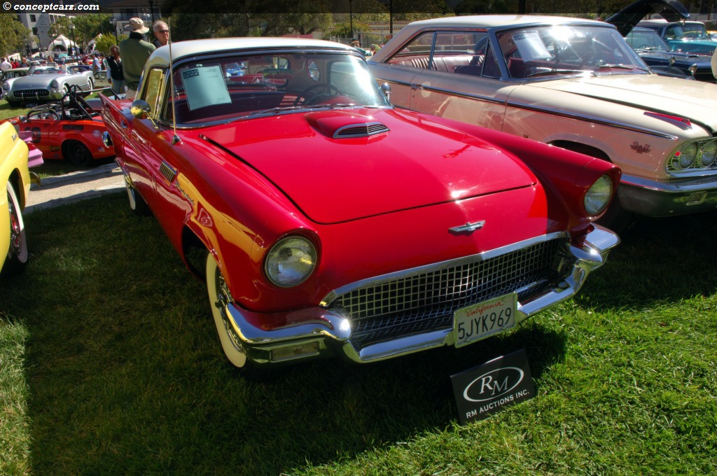 1957 Ford Thunderbird