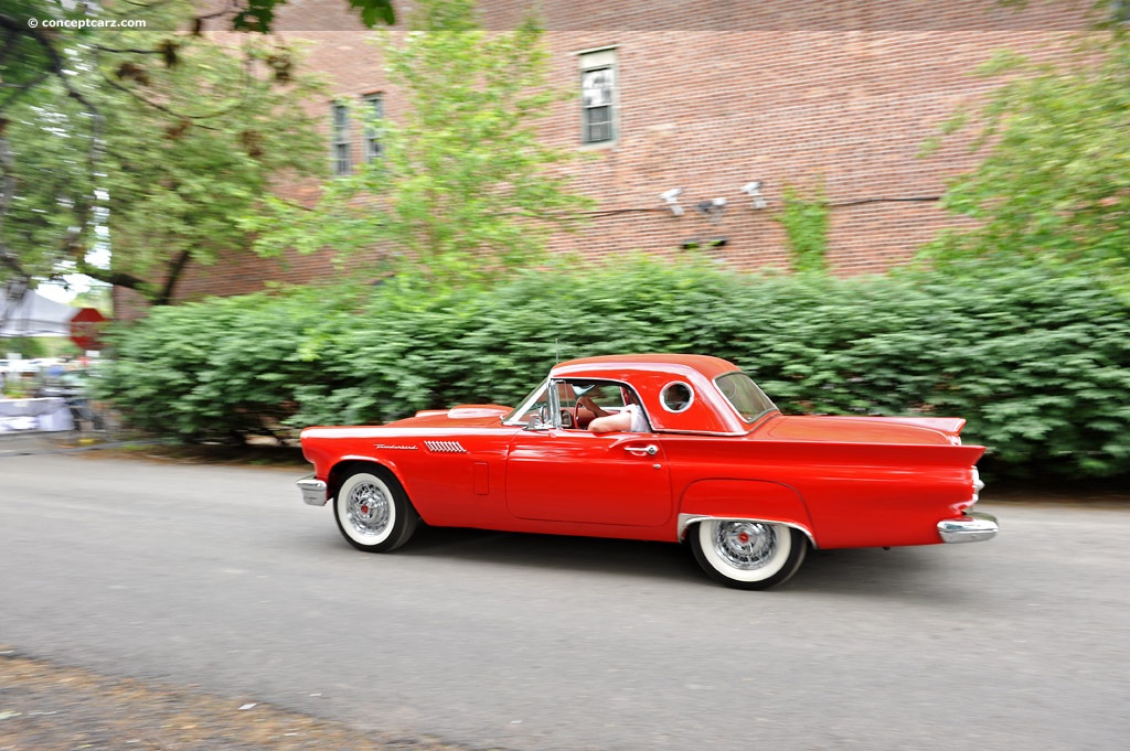 1957 Ford Thunderbird background image