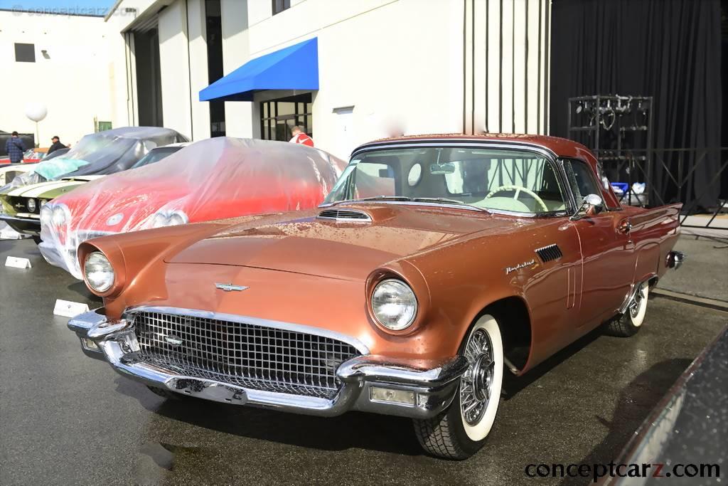 1957 Ford Thunderbird