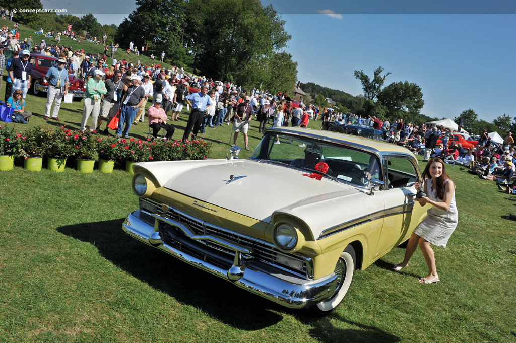 1957 Ford Fairlane