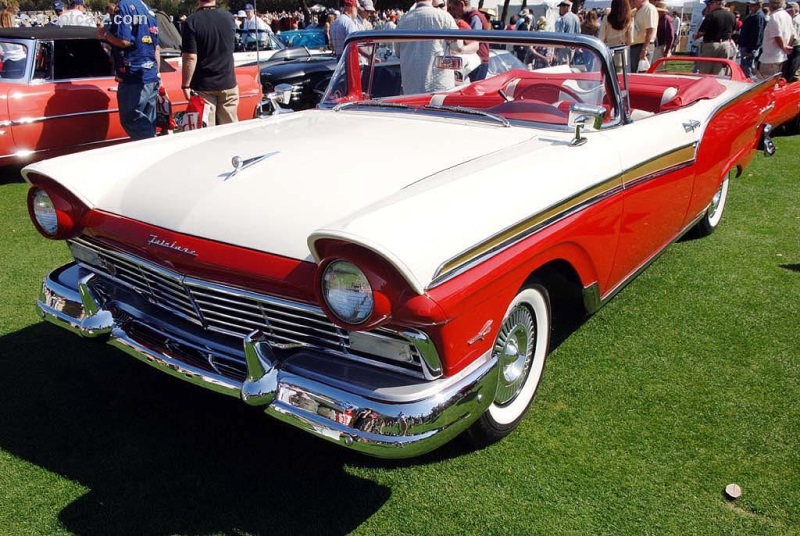 1957 Ford Fairlane vehicle information